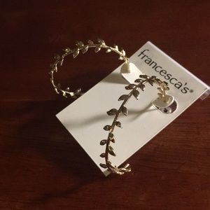 Francesca’s Leaf-Patterned Gold Hoop Earrings